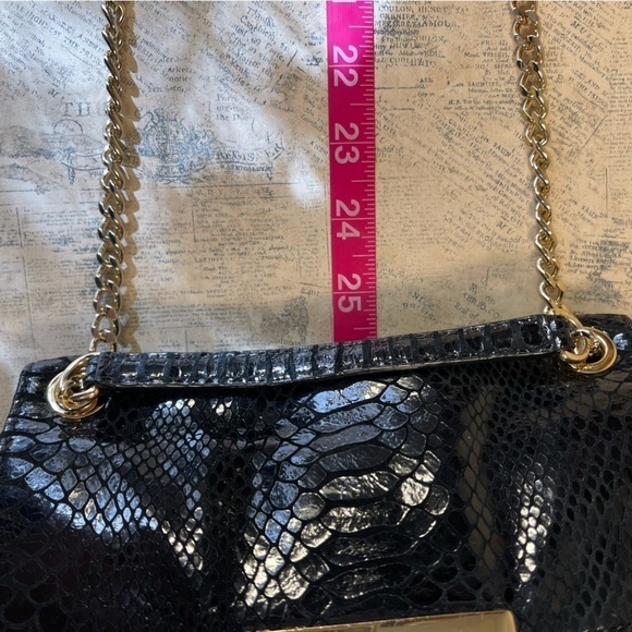 Michael Kors SLOAN LEATHER HANDBAG - Picture 13 of 14